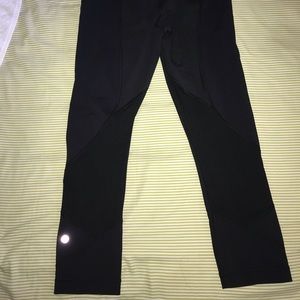 Lululemon luxtreme crops with pockets